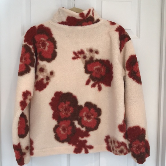 Loft Fleece Top - Picture 2 of 4